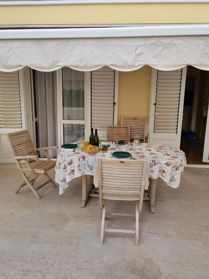 Aria Deluxe Superior 5 Star Apartment, Your Piece Of Heaven By The Sea & Park, With Sea & Park View Novigrad Istria Eksteriør billede