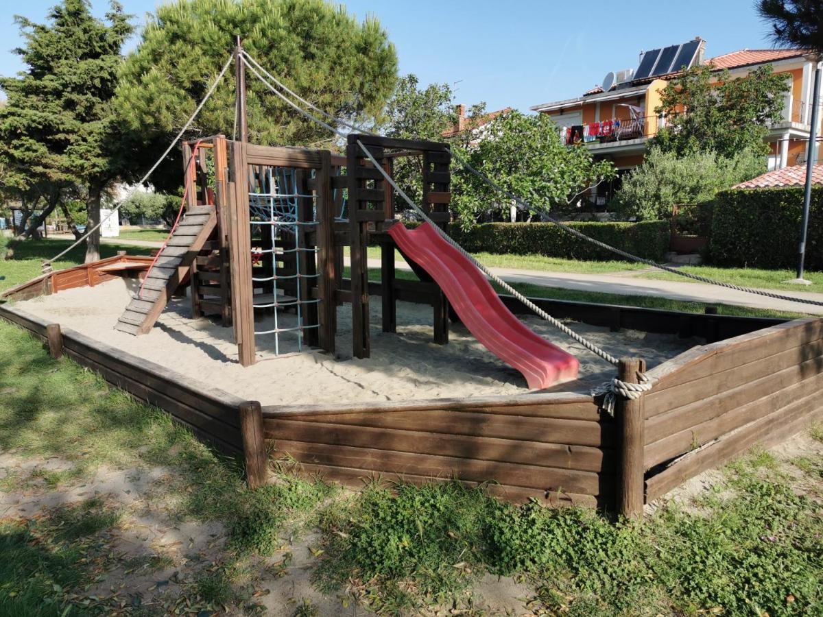 Aria Deluxe Superior 5 Star Apartment, Your Piece Of Heaven By The Sea & Park, With Sea & Park View Novigrad Istria Eksteriør billede