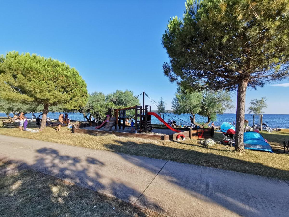 Aria Deluxe Superior 5 Star Apartment, Your Piece Of Heaven By The Sea & Park, With Sea & Park View Novigrad Istria Eksteriør billede