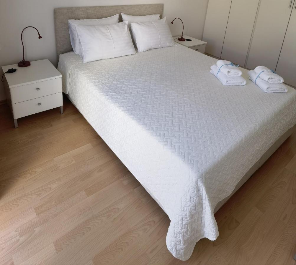 Aria Deluxe Superior 5 Star Apartment, Your Piece Of Heaven By The Sea & Park, With Sea & Park View Novigrad Istria Eksteriør billede