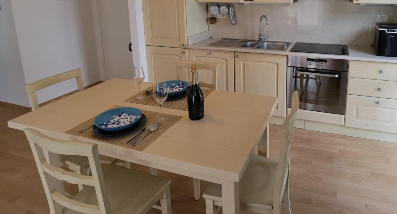 Aria Deluxe Superior 5 Star Apartment, Your Piece Of Heaven By The Sea & Park, With Sea & Park View Novigrad Istria Eksteriør billede